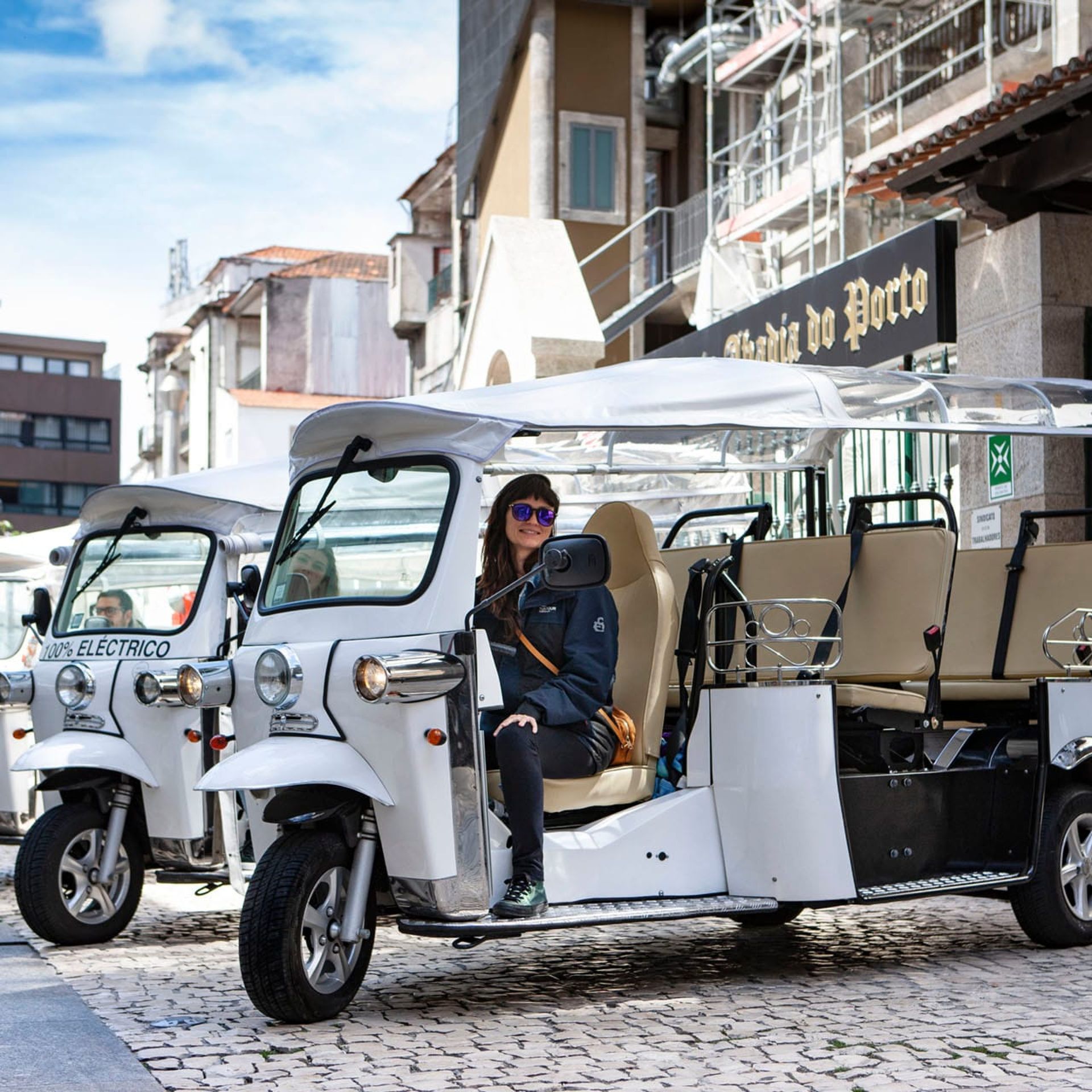 TukTuk Theo 